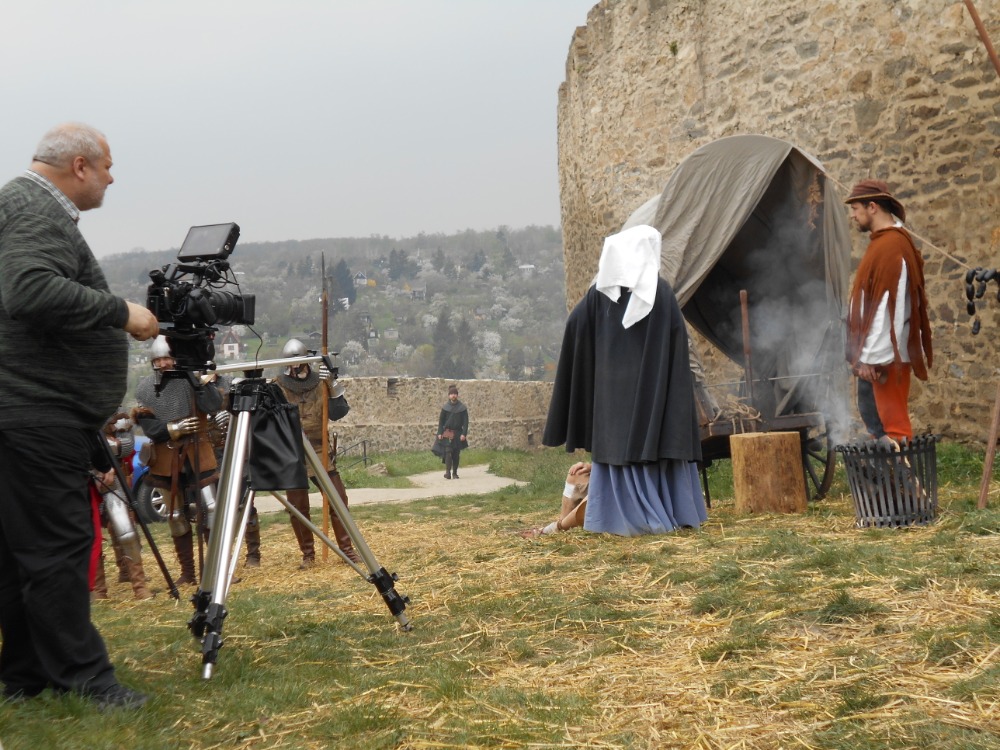 4 ) natáčení videoklipu Lucreza Borgia Znojmo 14.4